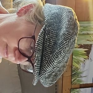 STUNNING DPC WOOL MIX NEWSBOY HAT